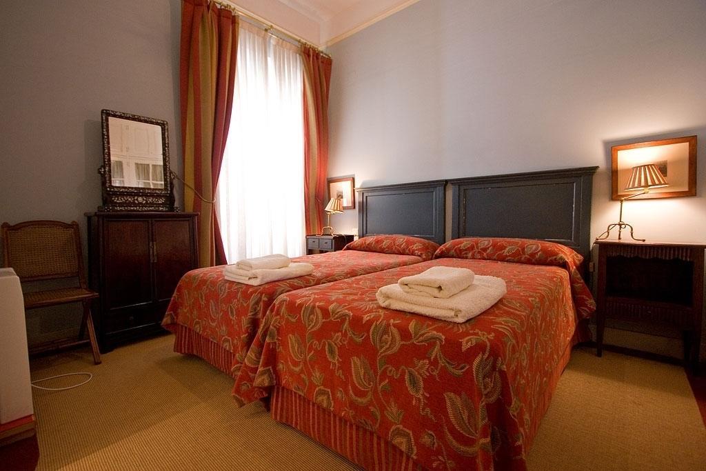 River House Sevilha Quarto foto